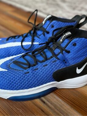 Nike Men’s Royal Blue and Black Zoom Rize Basketball Shoes